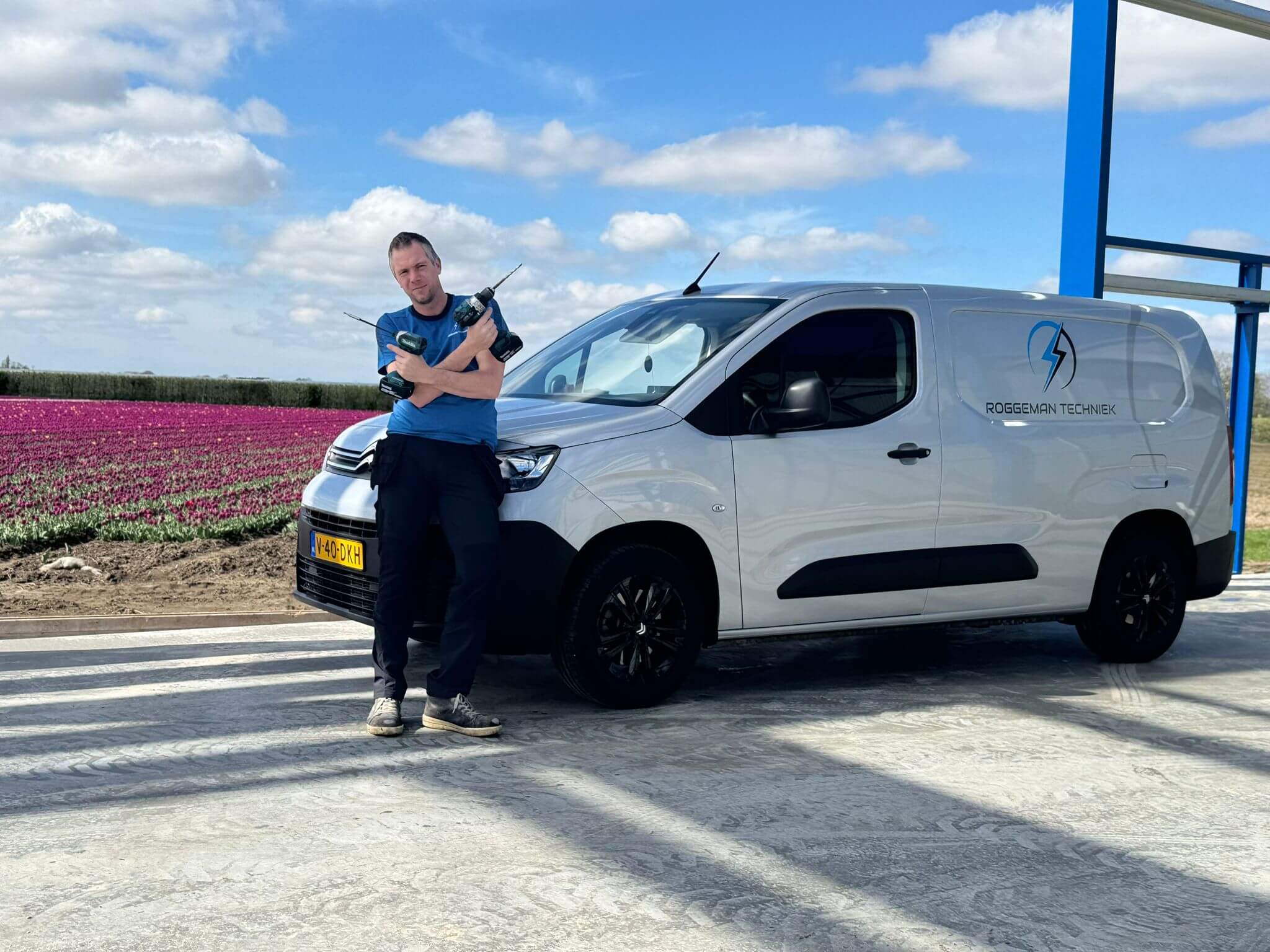Roggeman Techniek Bedrijfsbus